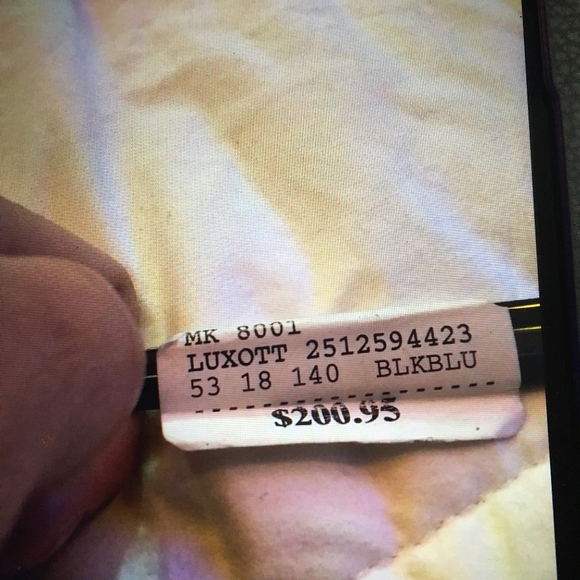 Micheal Kors eyeglasses - Picture 2 of 4